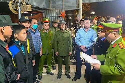 Chiếm giữ tiền chuyển nhầm: Lòng tham trả giá bằng vòng lao lý