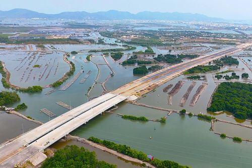 Cận cảnh tuyến đường ven biển 7.000 tỷ đồng đang thành hình ở TPHCM