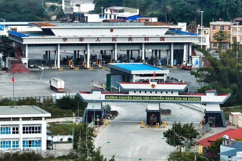 Từ Pác Bó lịch sử đến khát vọng 'cửa ngõ Á - Âu'