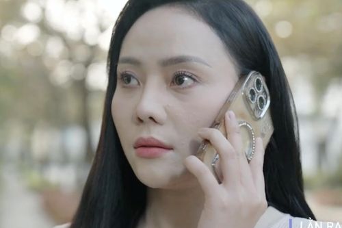 'Lằn ranh' tập 54: Phó bí thư phải xuống nước khi người tình tìm đến tận nhà
