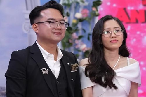 Chàng trai Đà Nẵng tặng quà độc đáo khiến cô gái xinh đẹp xiêu lòng
