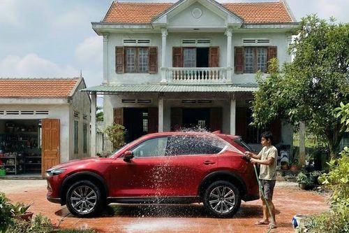 Có nên sử dụng nước giếng khoan để rửa xe?