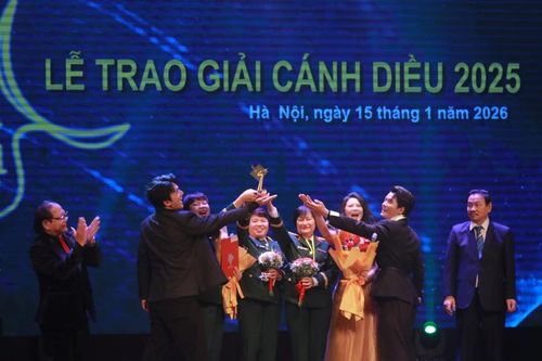 Những khoảnh khắc đẹp trong lễ trao giải Cánh Diều 2025