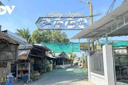 Ngày Tết trên làng bánh tráng Thuận Hưng 200 năm tuổi