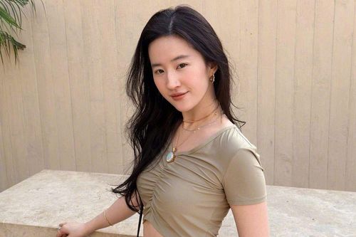 Ngỡ ngàng về 800 ngày im lặng của Lưu Diệc Phi