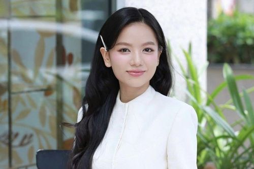 Về quê mỹ nhân Mưa Đỏ, ghé thăm những địa điểm trứ danh