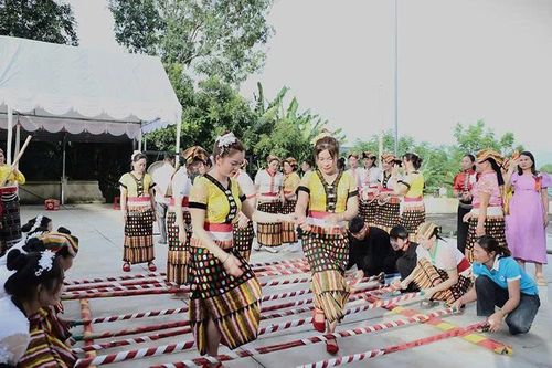 Xây dựng nếp sống văn hóa, văn minh theo yêu cầu mới