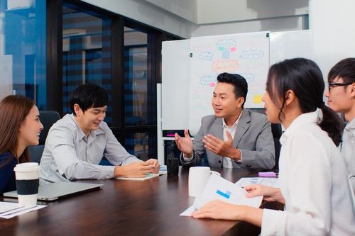 Lãnh đạo và dữ liệu đóng vai trò quan trọng trong kiến tạo môi trường làm việc bền vững