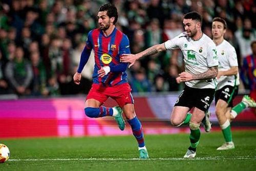 Tránh vết xe đổ Real, Barca thắng nhọc Racing