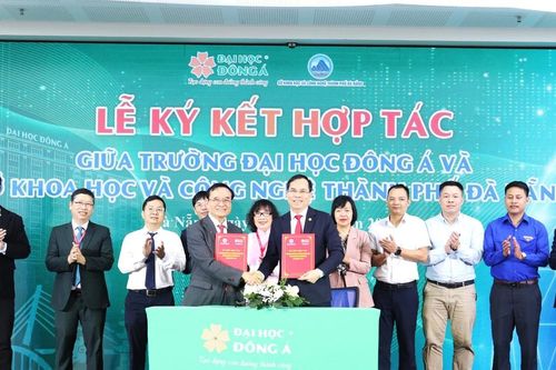 Sở Khoa học và Công nghệ Đà Nẵng và Trường Đại học Đông Á phối hợp nghiên cứu khoa học và chuyển đổi số