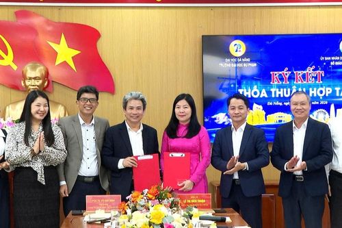 Sở Giáo dục và Đào tạo và Trường Đại học Sư phạm Đà Nẵng hợp tác nâng trình độ chuẩn cho giáo viên
