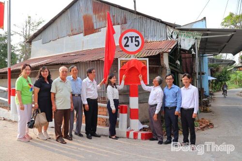 Xã Mỹ Hiệp: Khánh thành cầu Đình ấp Mỹ Long 1