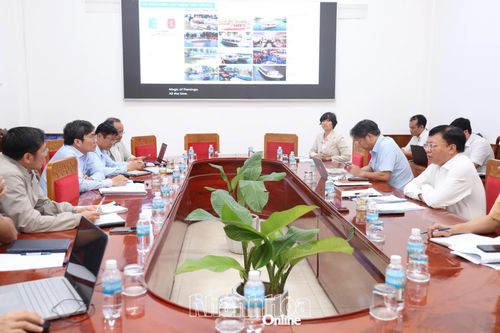 Xử lý triệt để các bất cập giao thông khu vực cầu Quán Trường