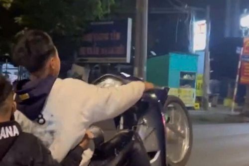 Công an Lâm Đồng điều tra nhóm thanh thiếu niên bốc đầu xe gây náo loạn Quốc lộ 20