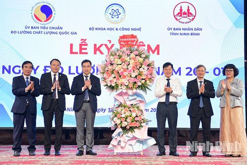 Hội thảo khoa học 'Đánh giá, tổng kết thi hành pháp luật đo lường' và Kỷ niệm 76 năm Ngày Đo lường Việt Nam
