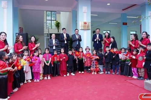Phường Chiềng Cơi khánh thành các công trình chào mừng Đại hội đại biểu toàn quốc lần thứ XIV của Đảng