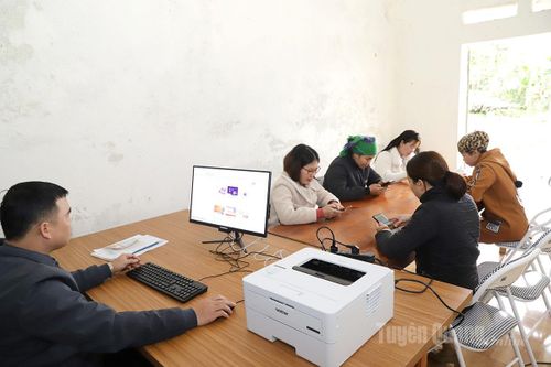Vượt khó chuyển đổi số thực chất