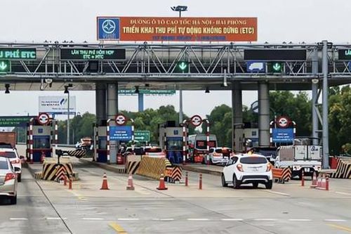 Ô tô không tham gia giao thông, chủ xe làm gì để không phải nộp phí đường bộ?