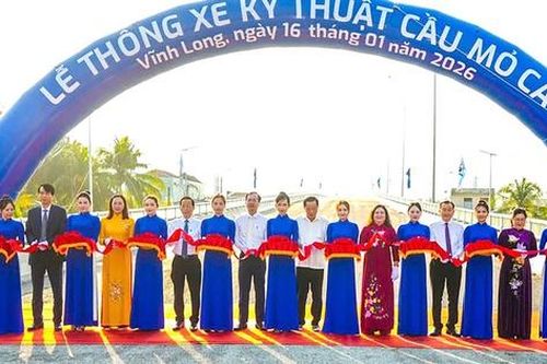Thông xe kỹ thuật cầu Mỏ Cày thuộc dự án nâng tĩnh không các cầu phía Nam