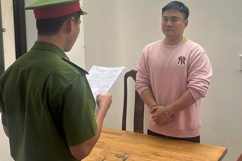 Đối tượng cầm đầu đường dây mua bán dâm ở Đà Nẵng đầu thú