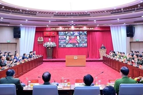 Đột phá về khoa học công nghệ, đổi mới sáng tạo và phát triển công nghiệp an ninh