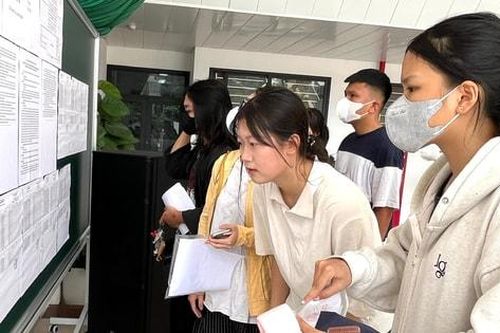 Thí sinh có đề tham khảo kỳ thi Đánh giá năng lực