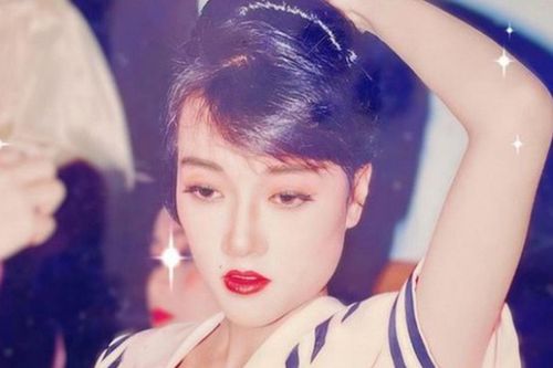 'Táo bà' Vân Dung từng lọt Top 15 Hoa hậu Việt Nam, tuổi U60 sống bình yên bên con trai là 'hotboy' phim VTV