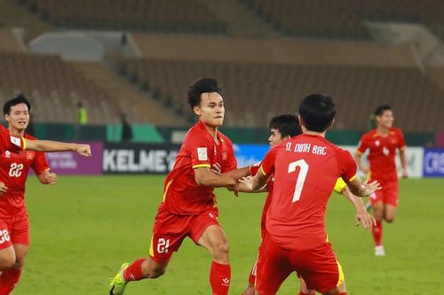 U23 Việt Nam vào bán kết: Thẻ vàng có được xóa không, đối thủ tiếp theo là ai?