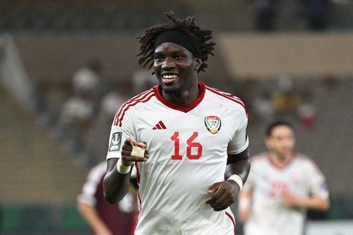 Fan Việt săn tìm Junior Ndiaye của UAE