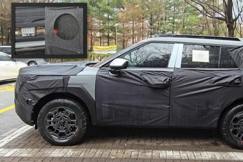 Hyundai Tucson thế hệ mới được thay nội thất, màn hình lớn 17 inch