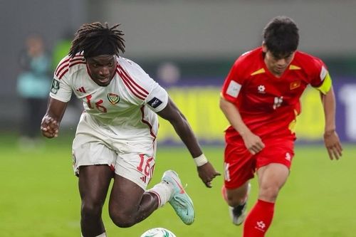 Lý do Junior Ndiaye của U23 UAE gây sốt
