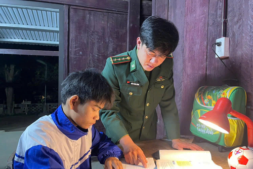 Câu chuyện Hồ Cu Ba - con nuôi đồn biên phòng