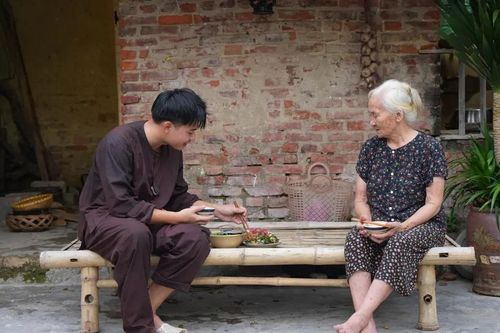 Đánh thức những điều xưa cũ trên không gian mạng