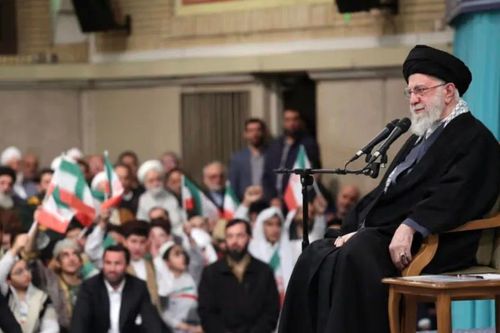 Lãnh tụ tối cao Iran khẳng định sẽ trừng phạt các bên gây bất ổn