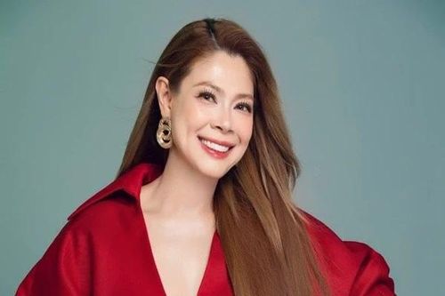 'Búp bê' Thanh Thảo thừa nhận đã qua thời kỳ đỉnh cao, vẫn đắt show