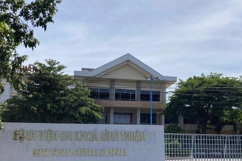 Khai trừ Đảng hai cựu cán bộ y tế do vi phạm đấu thầu