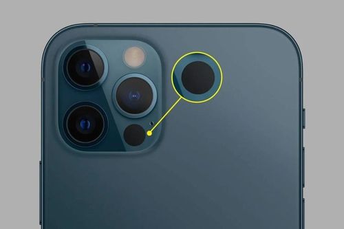 'Chấm đen' bí ẩn trên iPhone Pro không phải micro