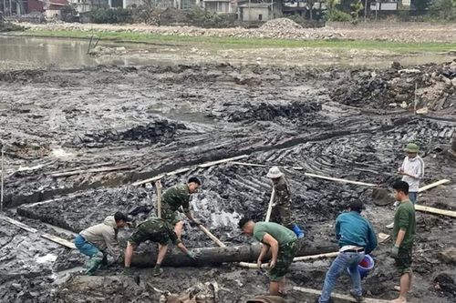 Phát hiện bãi cọc gỗ nghi từ thời Trần tại di tích Côn Sơn - Kiếp Bạc