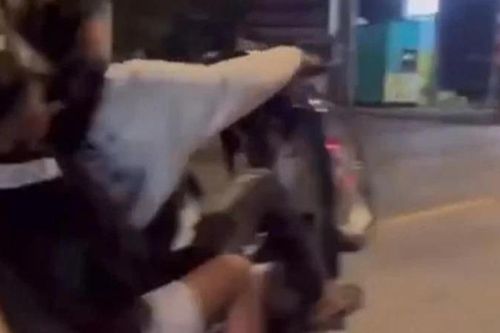 Xử lý nhóm 'quái xế' bốc đầu xe còn đăng clip lên mạng xã hội