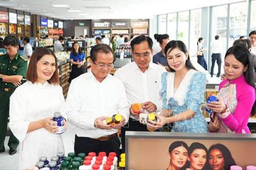 Khai trương cửa hàng miễn thuế tại Cửa khẩu quốc tế Mộc Bài - Tây Ninh