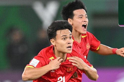 Người hùng của U23 Việt Nam quá tỉnh táo, suýt vắng mặt ở bán kết