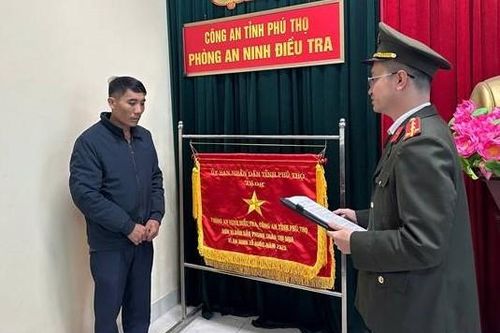Mâu thuẫn gia đình, anh trai chém em gái trọng thương