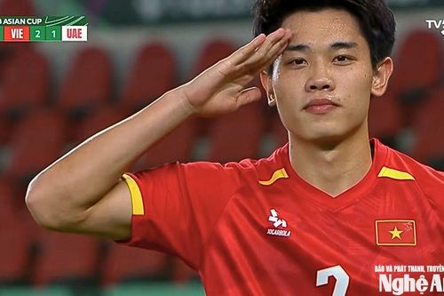 Đình Bắc lập siêu phẩm, người hâm mộ xứ Nghệ bùng nổ