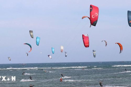 Sôi nổi Giải lướt ván diều Quốc tế Mỹ Hòa-Khánh Hòa 2026