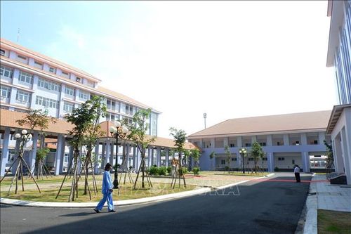 Để người dân tiếp cận dịch vụ y tế chất lượng từ cơ sở