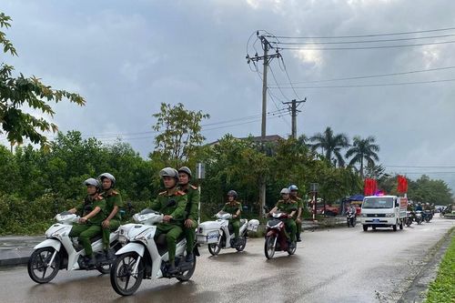 Giữ bình yên từ thôn xóm