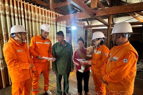 Thắp lên động lực phát triển vùng cao