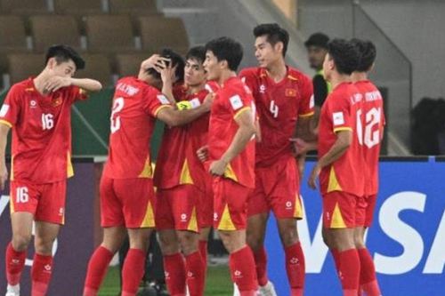 U23 Việt Nam vào bán kết U23 châu Á 2026 sau trận thắng kịch tính trước UAE