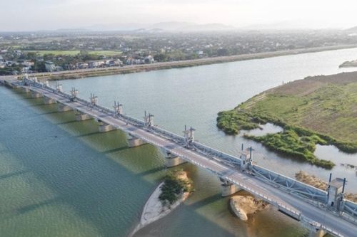 Cầu thứ 7 qua sông Trà Khúc tại Quảng Ngãi dự kiến thông xe trước Tết 2026