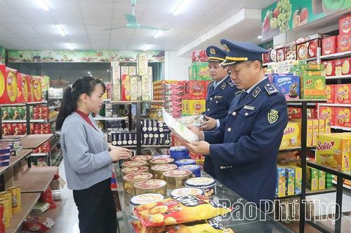 Chủ động nguồn cung, giữ bình ổn thị trường hàng hóa Tết Nguyên đán Bính Ngọ